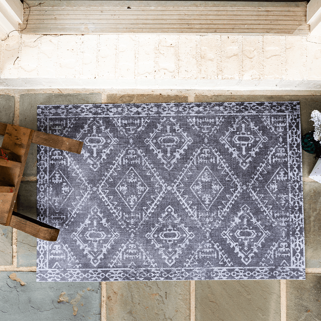 McCall FloorFlat | Charcoal - Premium Vinyl Mat