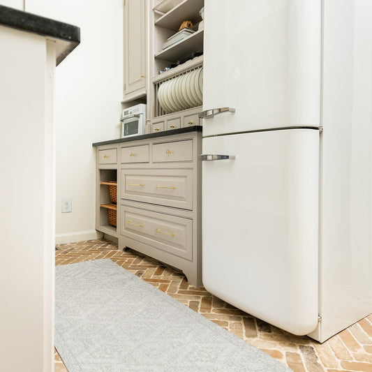 McCall FloorFlat | White - Premium Vinyl Mat